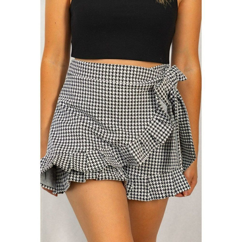 WHITE BIRCH CLOTHING HOUNDSTOOTH CHECK RUFFLED SKORT SHORTS W/ SIDE BOW P40234XL - Picture 3 of 4